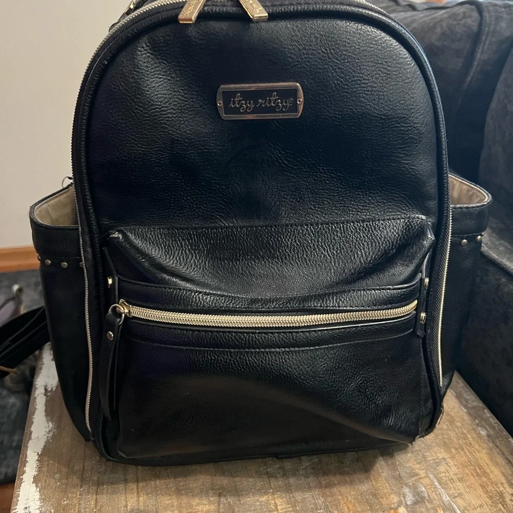 Itzy Ritzy Mini Black Backpack - Picture 1 of 4